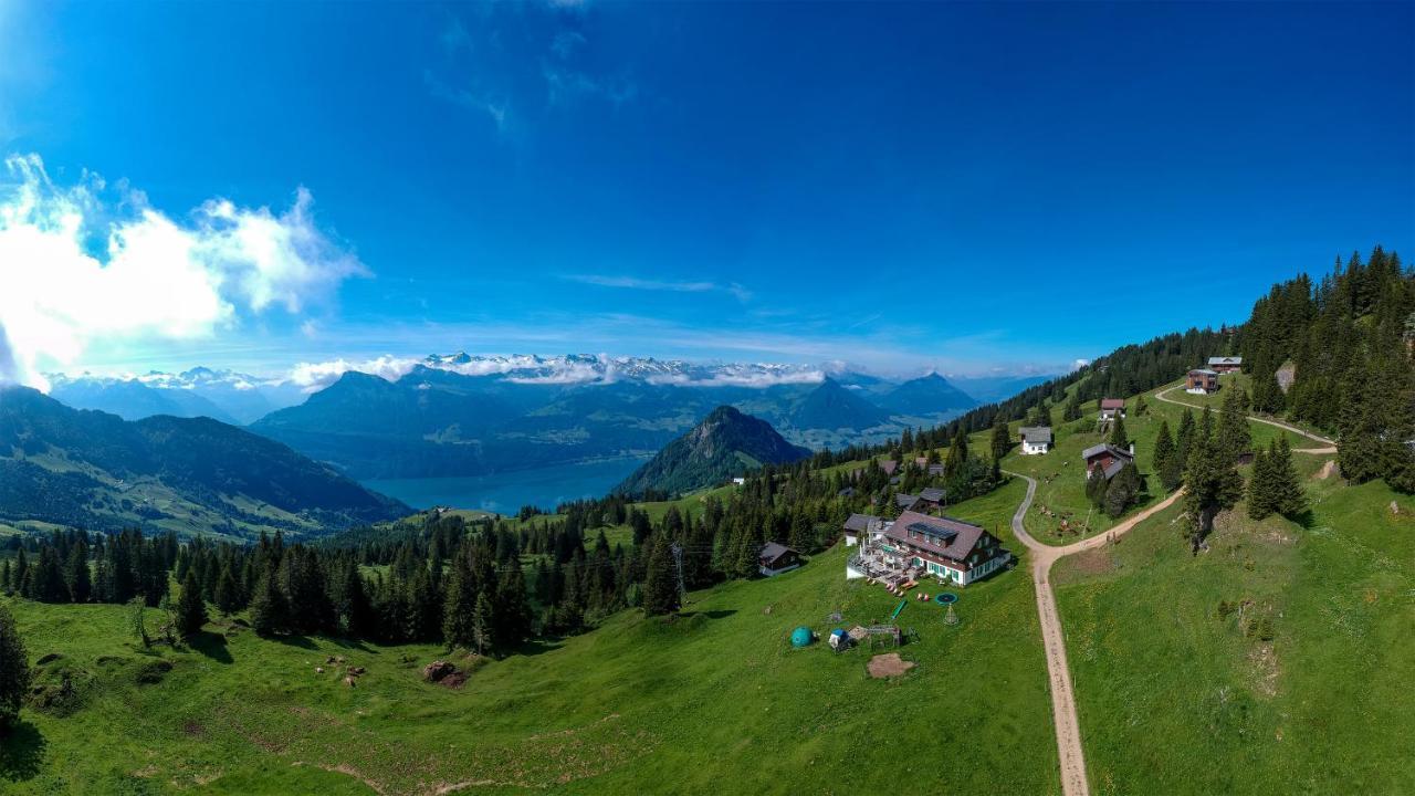 Rigi-Burggeist Alpine Guesthouse Gersau Esterno foto